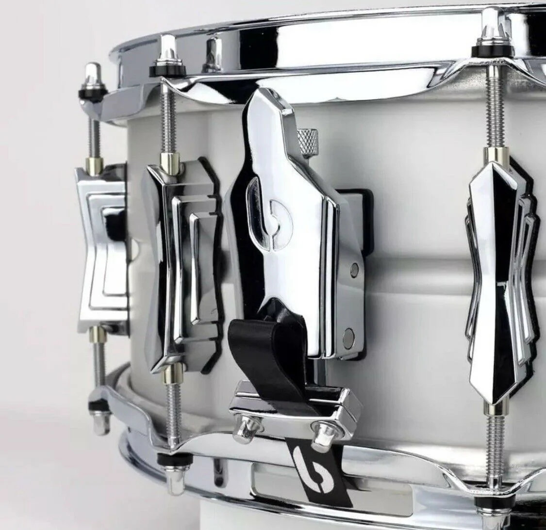 British Drum Company Aviator Aluminium Snare Drum 14"x5.5" - Image 6