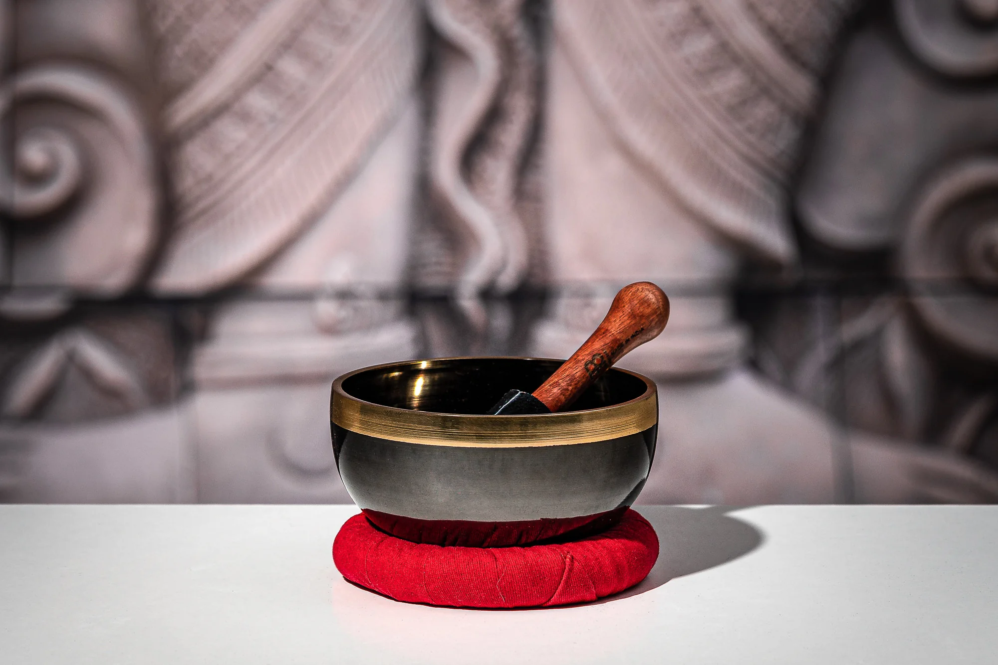 Meinl Sonic Energy Singing Bowl - OM SERIES - 11cm / 4,33" - 300g / 10.58oz - Image 2