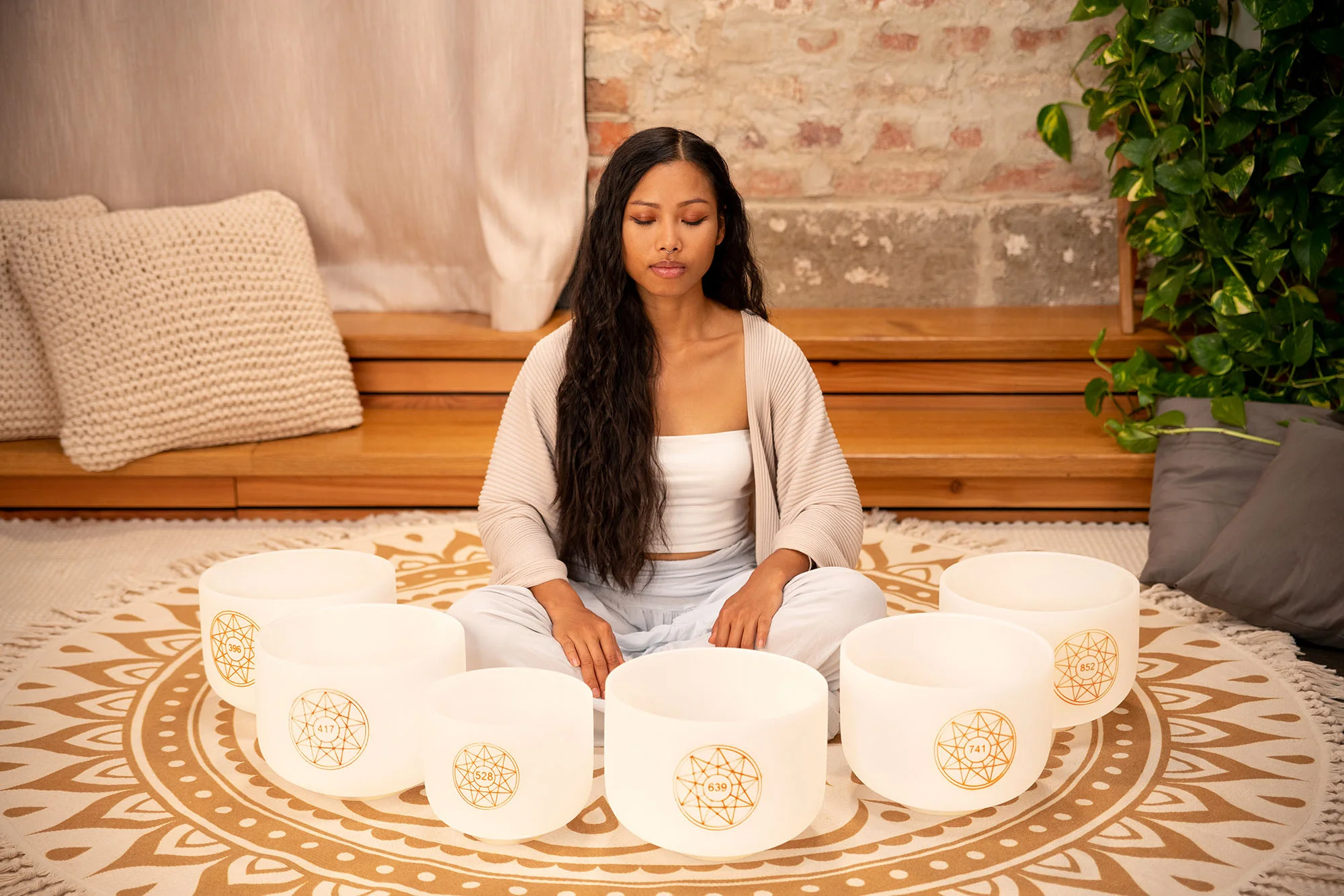 Meinl Sonic Energy Solfeggio Crystal Singing Bowl Set - Image 2