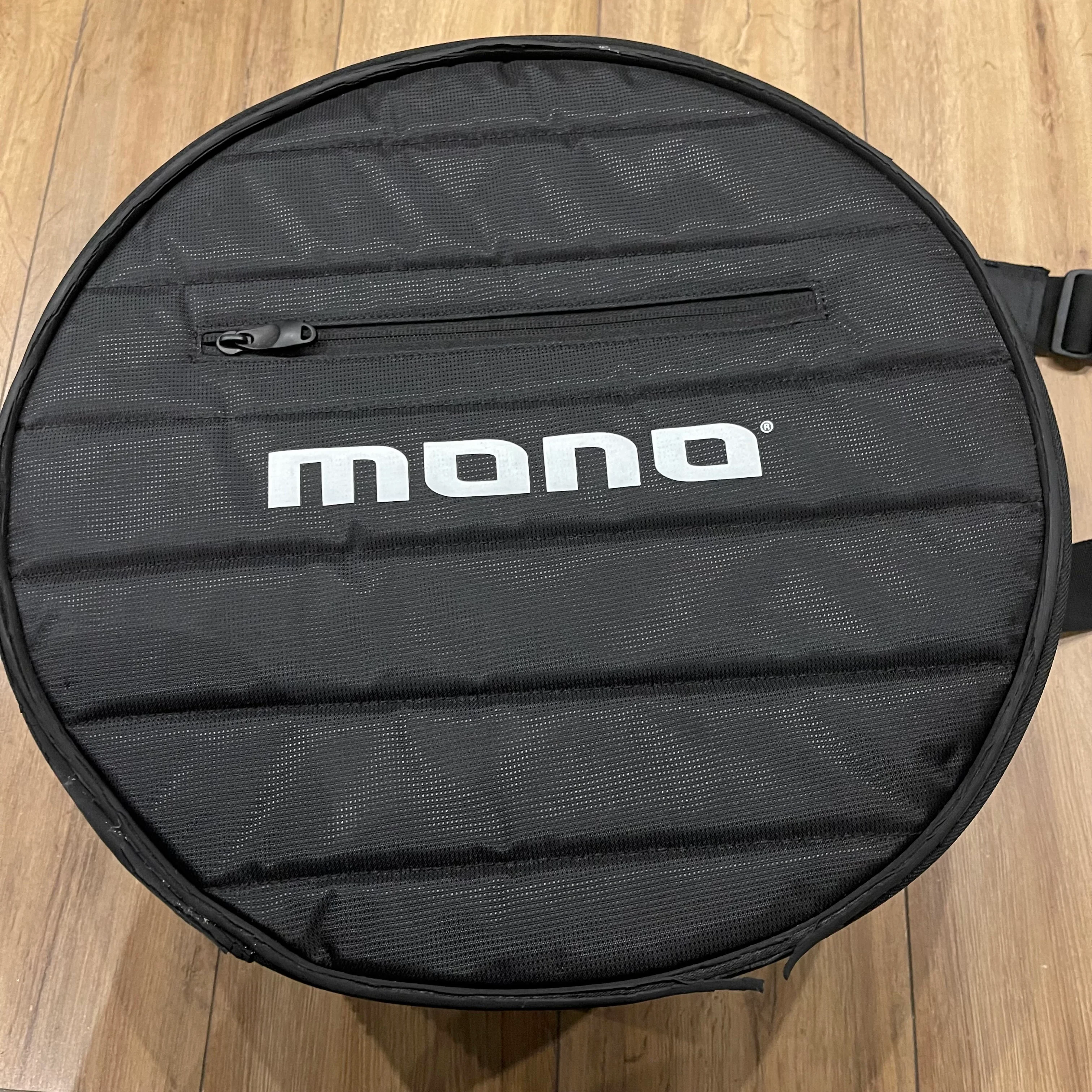 Mono M80-SN 14” Snare Drum Bag Black #9000COS - Image 3