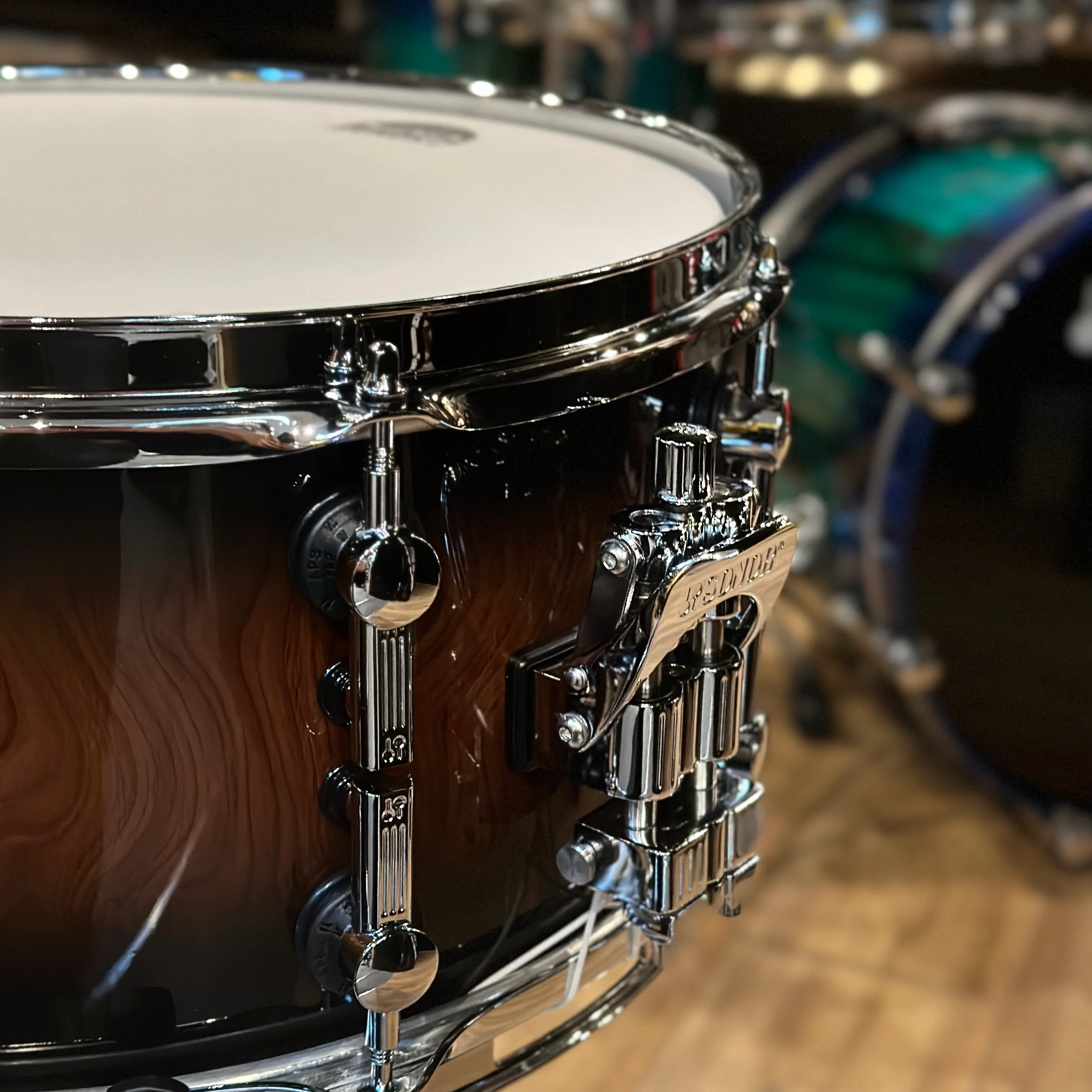 Sonor SQ2 Snare Drum 13x7 Birch With Bubinga Veneer - Image 2